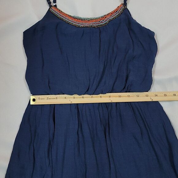 Super Cute Short "iz byer" sun dress - Picture 7 of 8